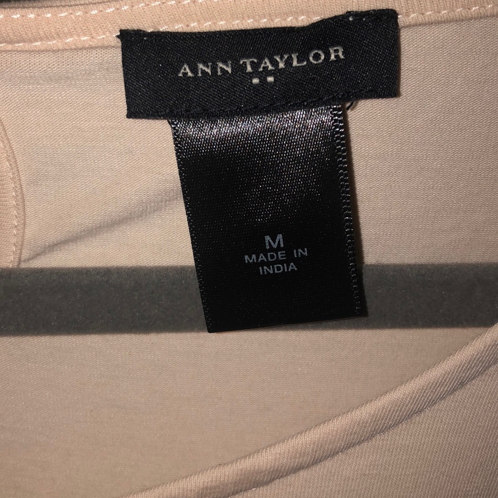 Blouse - Picture 2 of 3